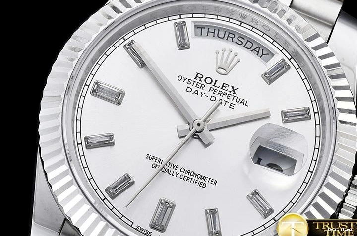 0110 RDD0207C – DayDate SunProtective 674